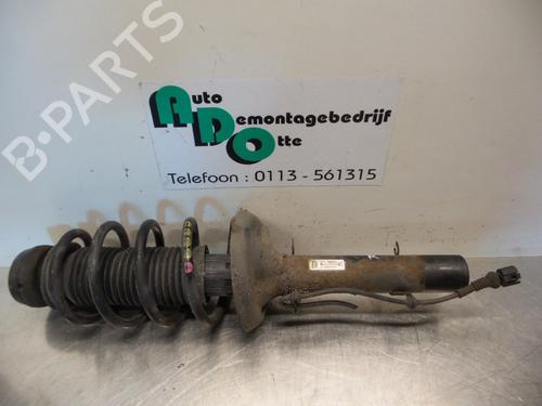 Used Right front shock absorber Right front shock absorber 19590590 19590590