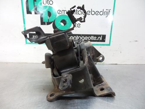 Gearbox mount NISSAN X-TRAIL I (T30) 2.2 DCi | BP19609644M88 