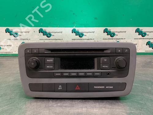 Used Radio Radio 33168915 33168915