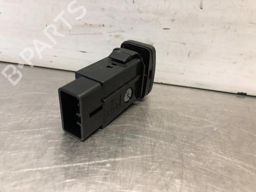 Warning switch TOYOTA STARLET (_P9_) 1.3 (EP91_, EP91R) | BP29868296I22