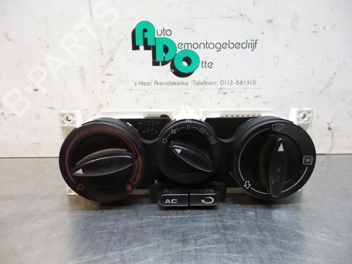 Used Climate control SEAT LEON (1M1) 1.6 16 V (105 hp) 19599600