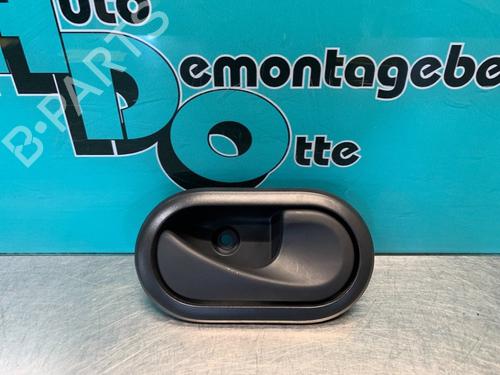 Used Front right exterior door handle DACIA SANDERO 1.2 16V (75 hp) 19624795