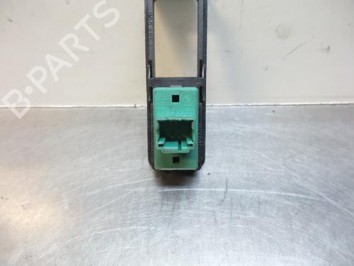 Switch BMW 3 Coupe (E36) 328 i | BP19605828I30