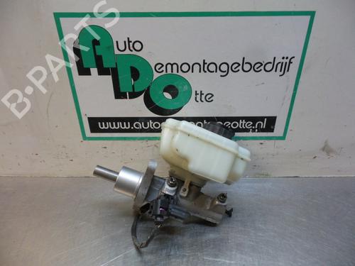 Used Brake master cylinder VW CADDY III Box Body/MPV (2KA, 2KH, 2CA, 2CH) 2.0 SDI (70 hp) 19610950