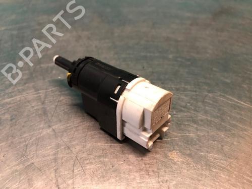 Used Switch RENAULT CLIO IV (BH_) 0.9 TCe 90 (BHNF, BHMA, BHMH, BHJK, BHJR) (90 hp) 28298951