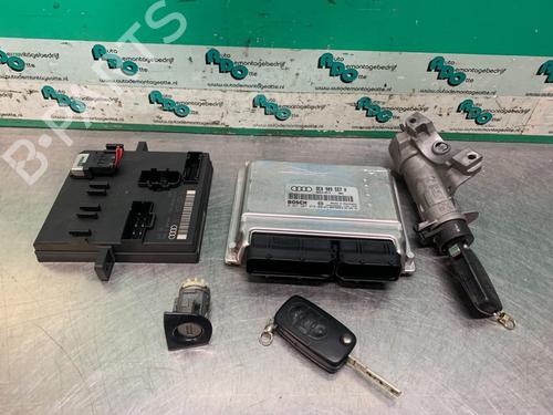 Commutateur AUDI A4 B6 Avant (8E5) 2.0 (130 hp) 19621139