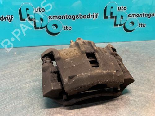Højre bremsekaliber foran TOYOTA YARIS (_P1_) 1.3 (SCP12_, SCP13_, SCP12R, SCP13R) (87 hp) 19628184