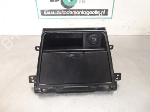 Used Glove box Glove box 19614195 19614195