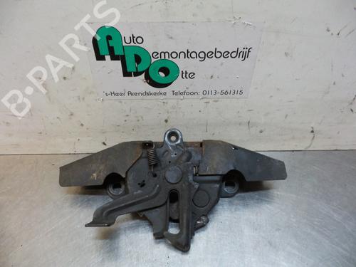 Used Hood lock TOYOTA COROLLA Verso (ZER_, ZZE12_, R1_) 1.8 (ZNR11_, ZNR11R) (129 hp) 19599034
