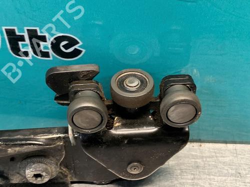 Hinge/Door check strap PEUGEOT BIPPER (AA_) 1.3 HDi 75 | BP19626009C146