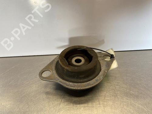 Used Gearbox mount Gearbox mount RENAULT TWINGO II (CN0_) 1.2 16V (CN04, CN0B) (75 hp) 28298482 28298482