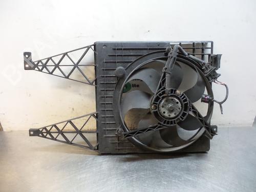 Used Radiator fan VW GOLF IV (1J1) 1.6 16V (105 hp) 19597519