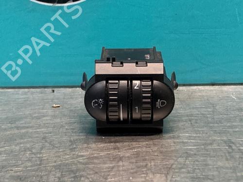 Spak kontakt VW GOLF VI (5K1) 1.4 TSI (122 hp) 19629276