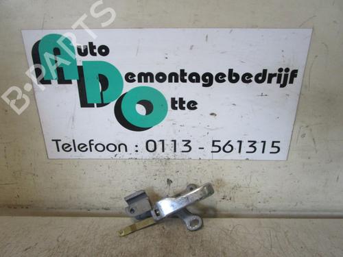 Used Rear left exterior door handle Rear left exterior door handle 19587957 19587957
