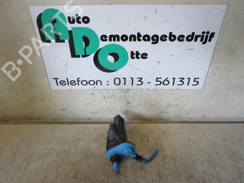 Used Washer pump MERCEDES-BENZ A-CLASS (W168) A 210 (168.035, 168.135) (140 hp) 19588123