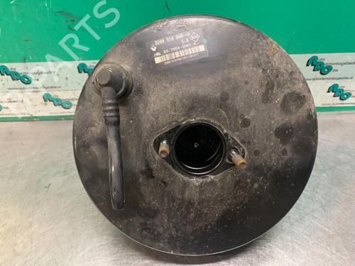 Used Servo brake Servo brake RENAULT TWINGO II (CN0_) 1.2 16V (CN04, CN0B) (75 hp) 19621283 19621283