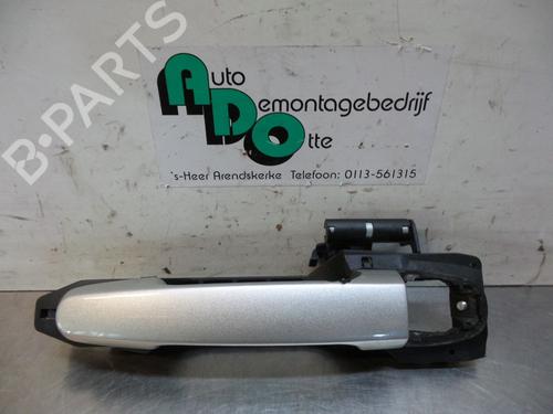 Front left exterior door handle TOYOTA COROLLA Verso (ZER_, ZZE12_, R1_) 1.8 (ZNR11_, ZNR11R) | BP19598977C128