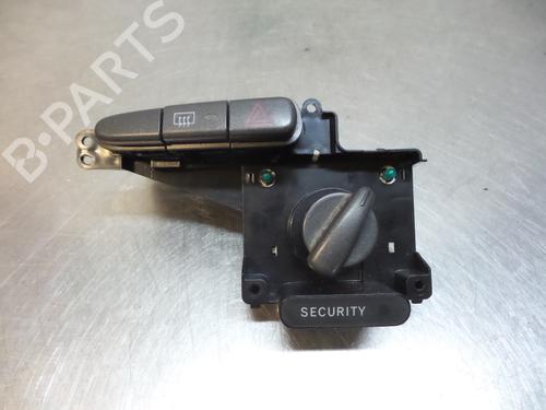 Used Warning switch Warning switch TOYOTA YARIS (_P1_) 1.3 (NCP10, SCP12_) (86 hp) 19603233 19603233