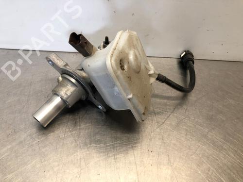 Used Brake master cylinder PEUGEOT 308 I (4A_, 4C_) 1.6 16V (120 hp) 28354500
