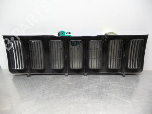 Grille JEEP GRAND CHEROKEE I (ZJ, ZG) 5.2 i 4x4 (ZJ) | BP19585706C40 