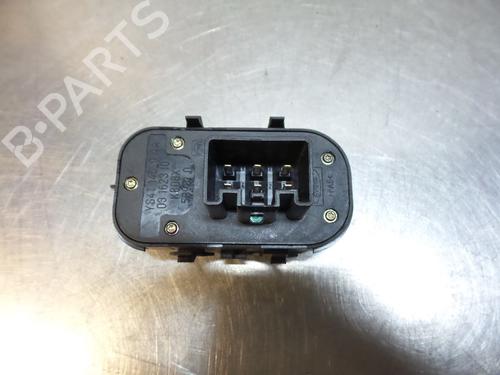 Switch FORD FOCUS I Saloon (DFW) 1.8 Turbo DI / TDDi | BP19597033I30 