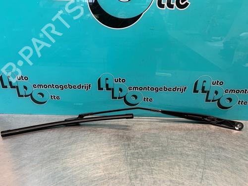 Front windshield wiper arm VW GOLF VI (5K1) 1.4 TSI | BP19627235C143 