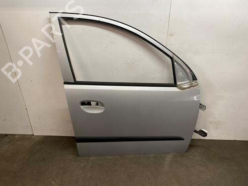 Porte avant droite Porte avant droite HYUNDAI i10 I (PA) 1.1 (67 hp) 39742125 39742125