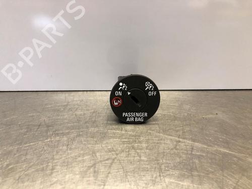 Annen OPEL CORSA E (X15) 1.4 (08, 68) (90 hp) 31087976