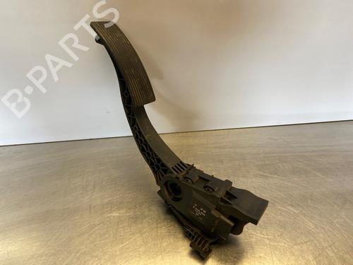 Used Pedal Pedal 39065757 39065757