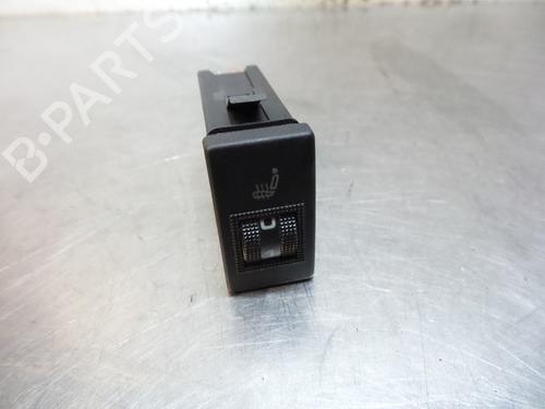 Used Switch AUDI A8 D2 (4D2, 4D8) 3.7 quattro (230 hp) 19586117
