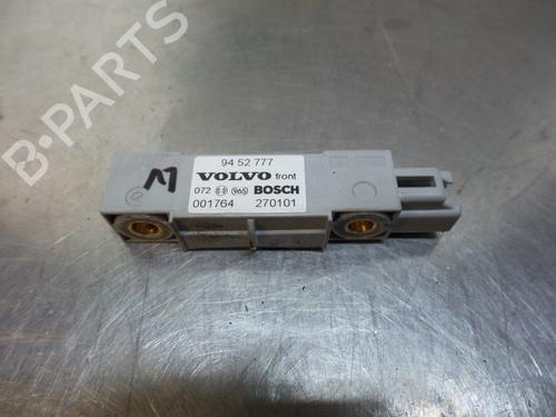 Modulo electronico VOLVO S60 I (384) 2.4 (140 hp) 19595327