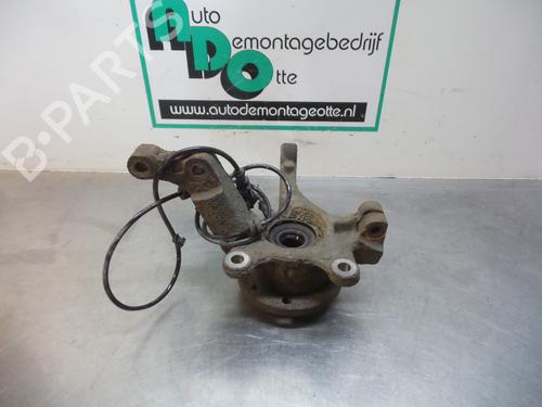 Used Right front steering knuckle NISSAN NOTE (E11, NE11) 1.4 (88 hp) 19607606