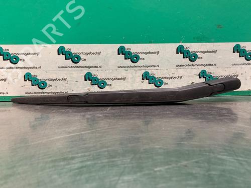 Used Rear windshield wiper arm OPEL CORSA D (S07) 1.4 (L08, L68) (100 hp) 19618394
