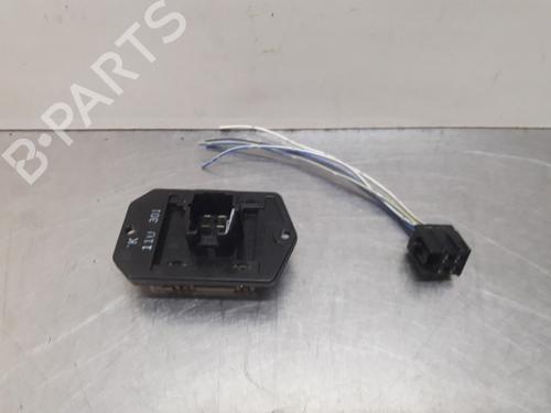 Used Heater resistor TOYOTA YARIS (_P1_) 1.3 (NCP10, SCP12_) (86 hp) 19614770