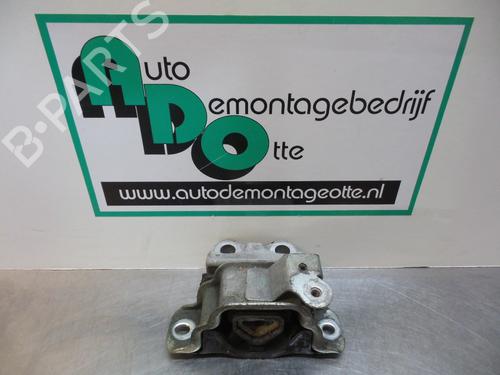 Used Gearbox mount Gearbox mount ALFA ROMEO MITO (955_) 1.3 MultiJet (955AXT1A) (84 hp) 19605247 19605247