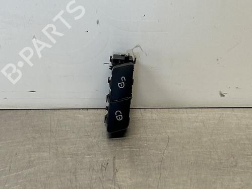 Used Switch MERCEDES-BENZ C-CLASS (W204) C 200 Kompressor (204.041) (184 hp) 29056498
