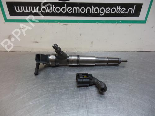 Used Injector BMW 7 (E65, E66, E67) 740 d (258 hp) 19606821