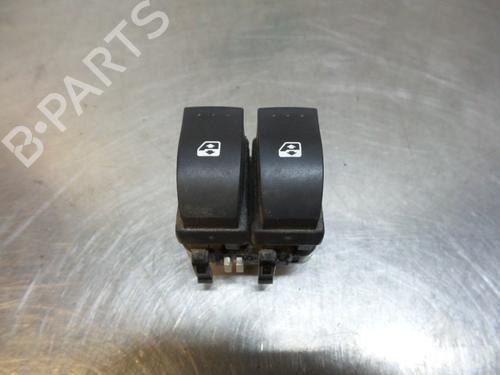 Used Switch Switch RENAULT LAGUNA II Grandtour (KG0/1_) 1.9 dCi (KG0E, KG0R) (100 hp) 19594918 19594918