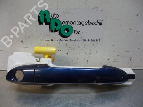 Used Front right exterior door handle KIA CERATO I Hatchback (LD) 1.6 (105 hp) 19602052