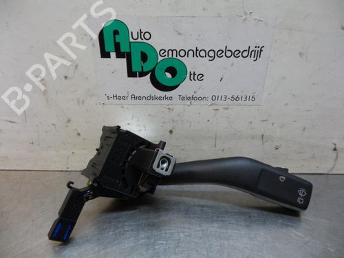 Used Steering column stalk AUDI A3 (8P1) 1.6 (102 hp) 19599005