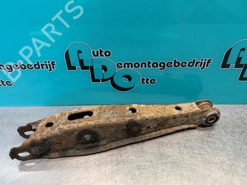 Querlenker links hinten für LEXUS IS I (_E1_) 200 (GXE10) (155 hp) 19627441