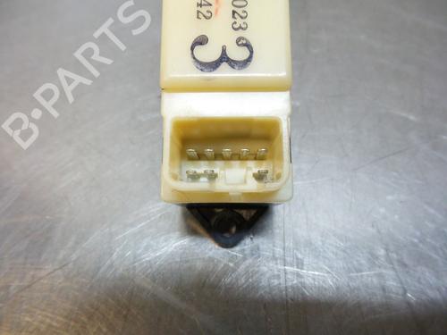 Switch MITSUBISHI GRANDIS (NA_W) 2.4 MIVEC (NA4W) | BP19598342I30 