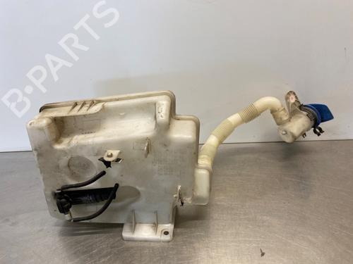 Ruitensproeierreservoir VW GOLF V (1K1) 2.0 FSI (150 hp) 28300319