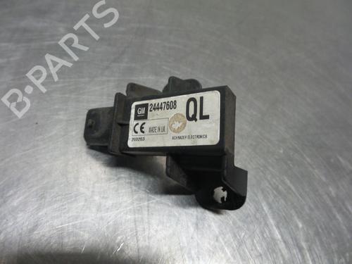 Used Electronic module OPEL VECTRA C GTS (Z02) 1.8 16V (F68) (122 hp) 19593942