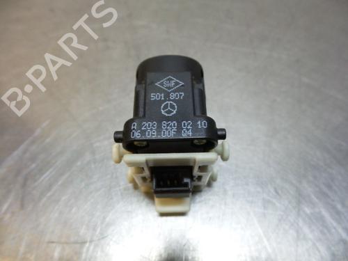Switch MERCEDES-BENZ C-CLASS (W203) C 200 Kompressor (203.045) | BP19598115I30 