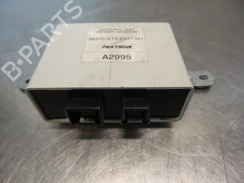 Used Electronic module HONDA CIVIC VI Fastback (MA, MB) 1.5 i Vtec-E (MA9) (90 hp) 19592117