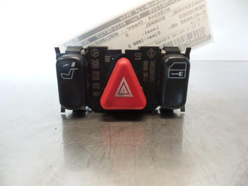 Used Warning switch MERCEDES-BENZ E-CLASS (W210) E 300 Turbo-D (210.025) (177 hp) 19589564