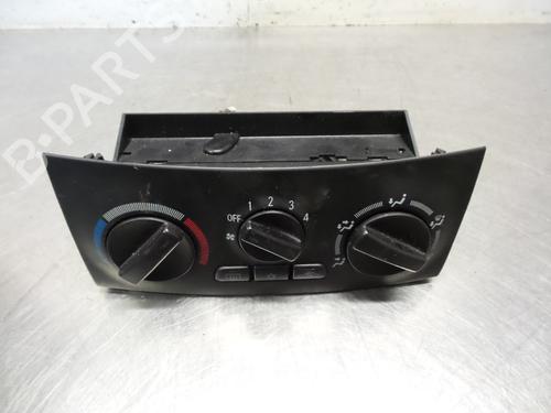 AC-Styringsenhed/Manøvreenhed MITSUBISHI SPACE STAR MPV (DG_A) 1.8 MPI (DG5A) (112 hp) 19594122