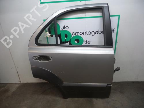 Used Right rear door KIA SORENTO I (JC) 2.5 CRDi 4WD (140 hp) 19613561