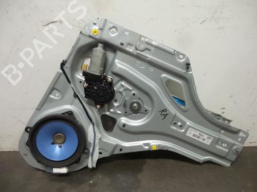 Used Rear right window mechanism KIA SPORTAGE II (JE_, KM_) 2.0 i 16V (141 hp) 19609498